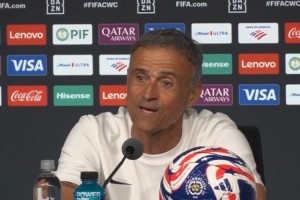 PP电子游戏官网-恩里克：若我们不拿出优异表现 那个名叫梅西的人会轻松赢下比赛