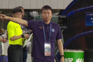 PP电子模拟器试玩在线-于根伟：我目前没有执教国足的能力，天津足球早晚能拿到冠军